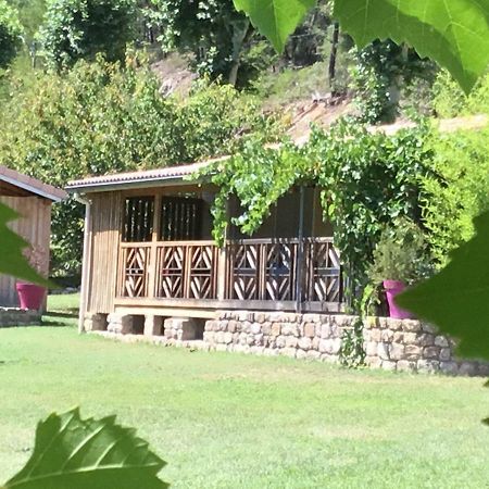 Gite Du Devez Des Bruyeres Prades (Ardeche) Exterior foto